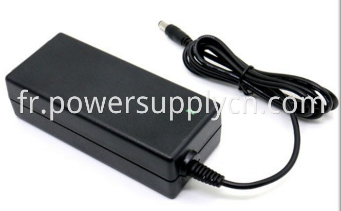 12V 2.5a adaptor